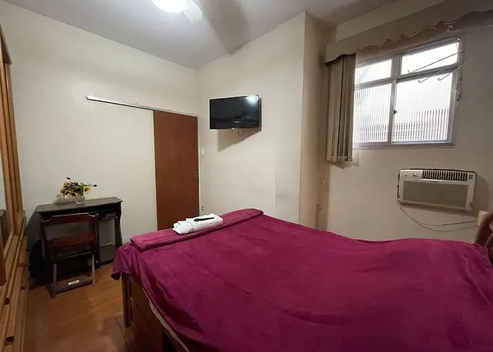 Amplo Quarto Privado Em Casa Compartilhada - Copacabana A 500M Da Praia Rio de Janeiro
